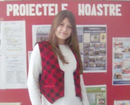 Olimpică la matematică şi română, Teodora Duţă vrea să devină avocat
